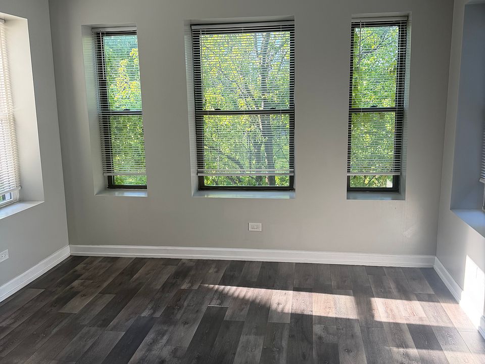 1st image of 619 E 60th St APT 2