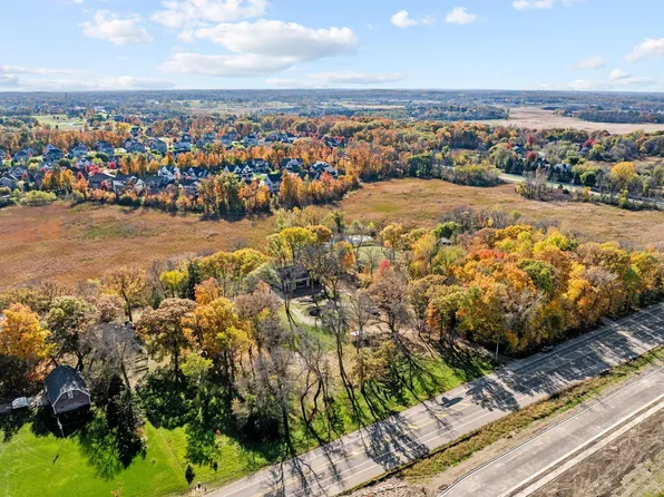 625 Hackamore Rd, Hamel, MN 55340