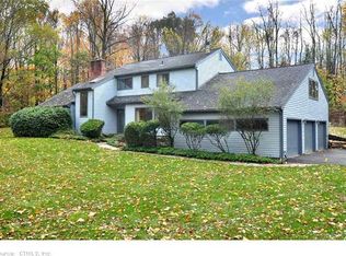 858 Chestnut Tree Hill Rd, Southbury, CT 06488
