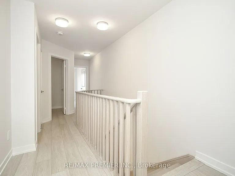 128 Brockley Dr — Photo 28