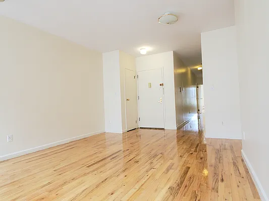 Rented by Compass | media 10