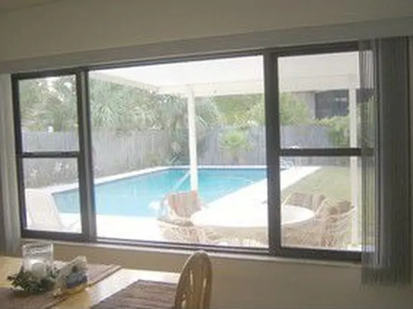 705 W Bayshore Dr, Tarpon Springs, FL 34689