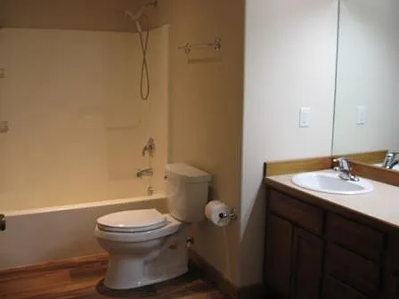 4817 Glenwood Dr #1 — Photo 8