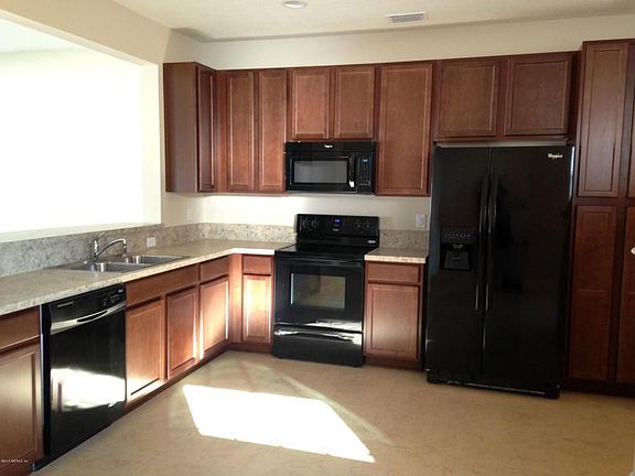 2Lot39Kitchen122614