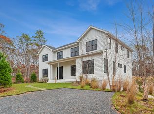 49 Cosdrew Ln, East Hampton, NY 11937