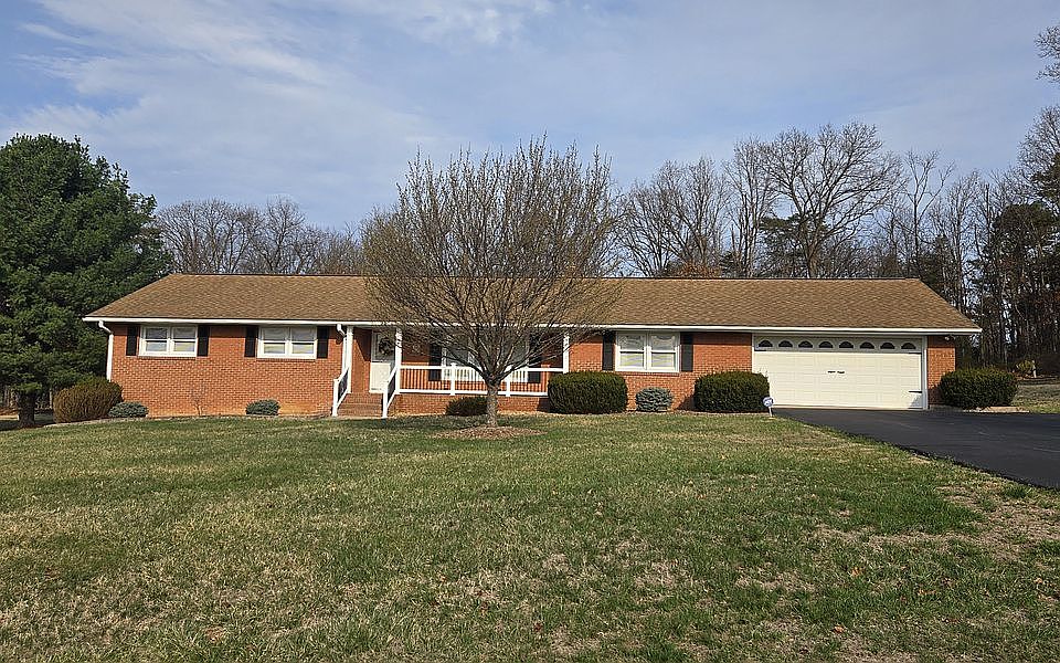 1st image of 255 Verbena Rd