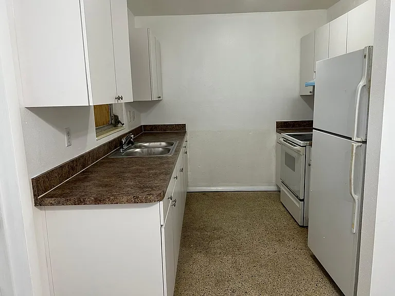 208 S Armenia Ave #1 — Photo 3