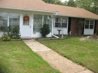 978B Aberdeen Dr, Lakewood, NJ