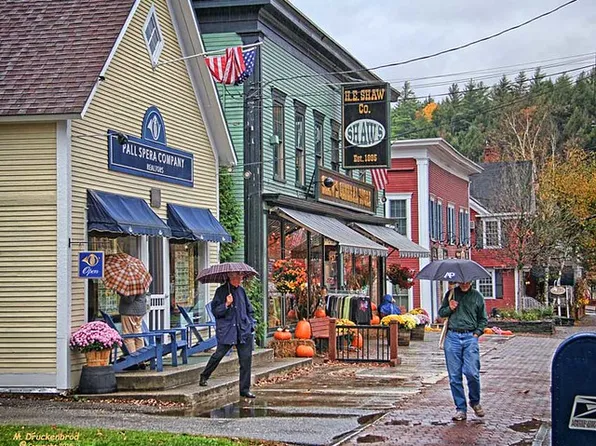 65 S Main St, Stowe, VT
