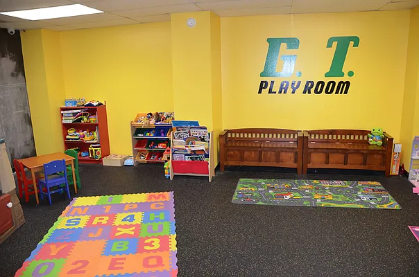 Sold by Madeleine Realty Ltd. | media 16