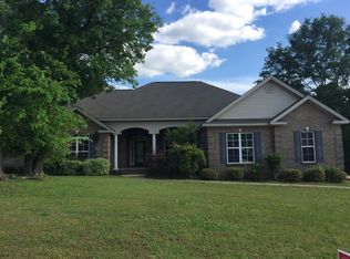 59 Woodland Path, Wetumpka, AL 36093