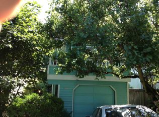 9008 20th Ave NE, Seattle, WA 98115