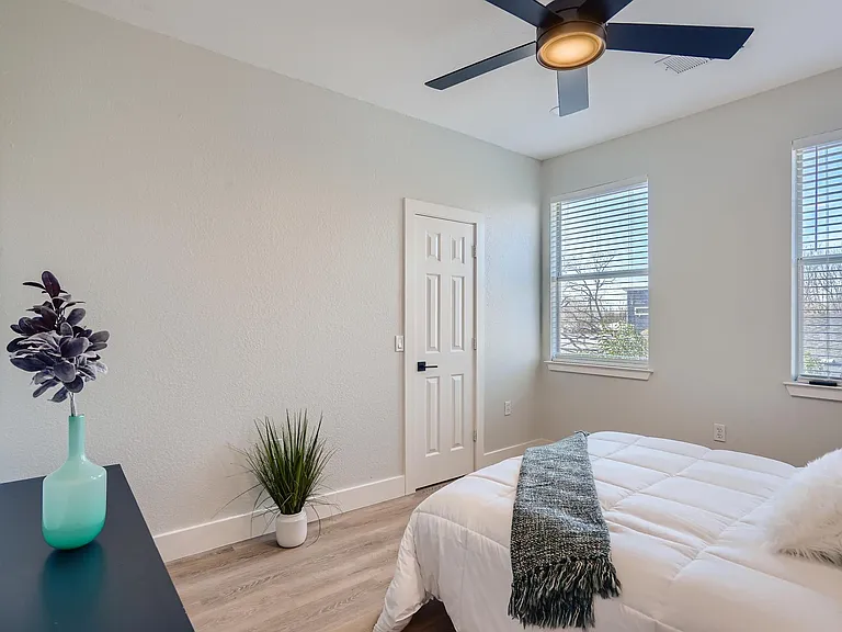 6210 Langham St #B — Photo 10