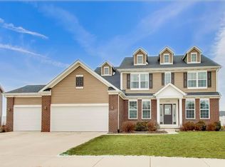 11074 Hickory Grove Rd, Cedar Lake, IN 46303