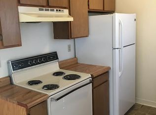 4933 S Rifle Ct, Aurora, CO 80015