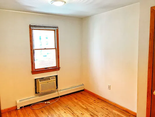 Rented by Exit Realty One | media 8