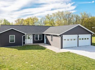 56 Boone Dr, Highgate, VT 05459