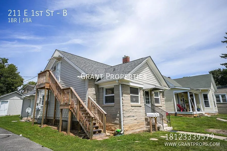 211 — Photo 1