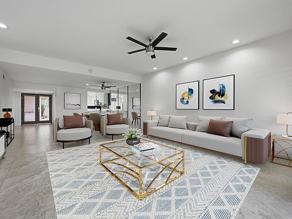 4th image of 44 Majorca Dr