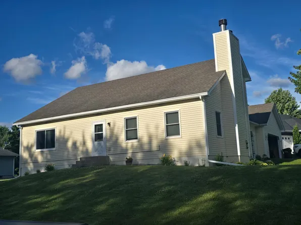 550 Merriman Ct, Delano, MN 55328