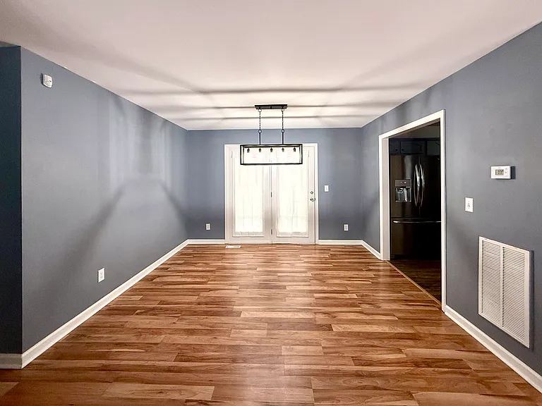 7114 Tyner Crossing Dr — Photo 3
