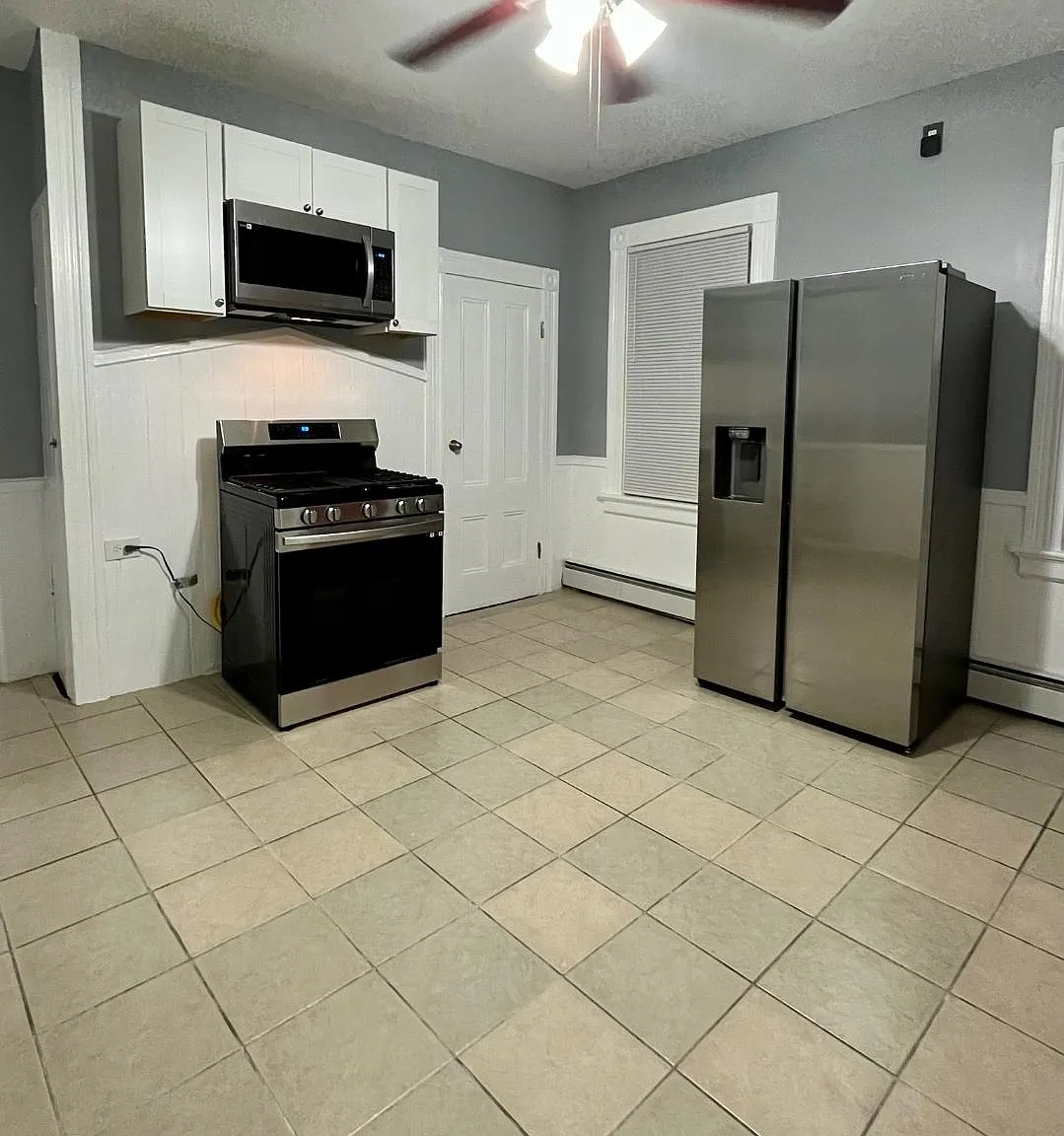 2 bed, 955 sqft, $1,850 — Photo 3