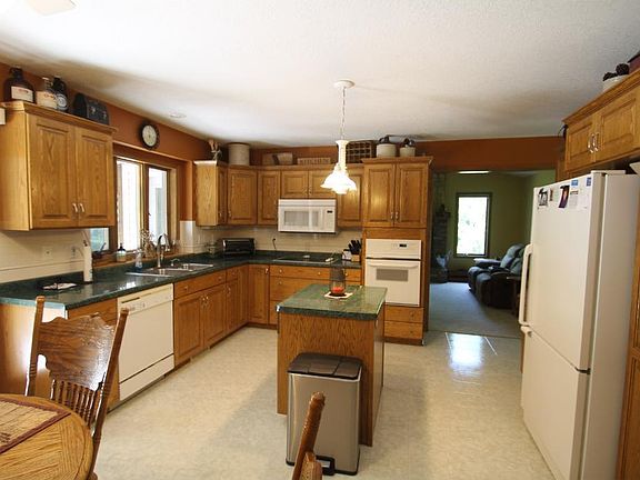 2nd image of 225 Nature Valley Pl