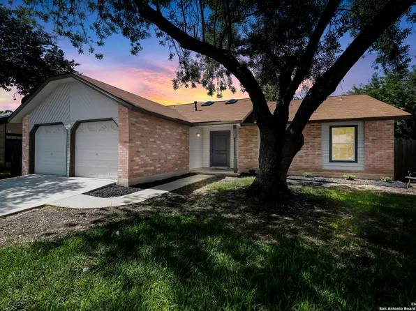 9455 Greens Point, San Antonio, TX 78250