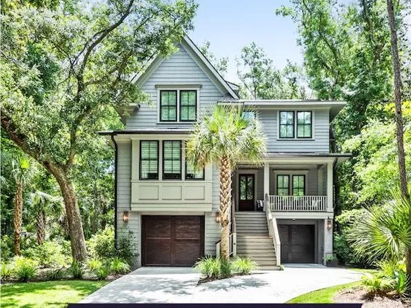 565 Oyster Rake Dr, Johns Island, SC 29455