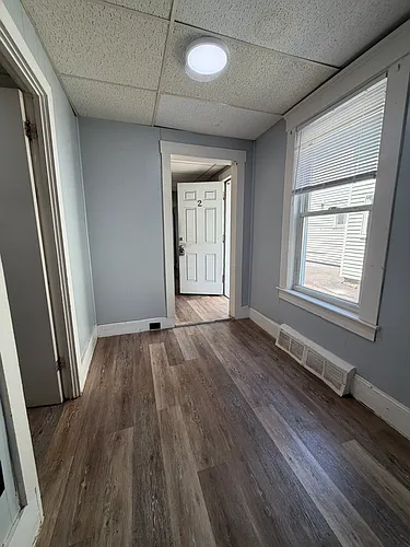 89 Walnut St #2 Photo 1