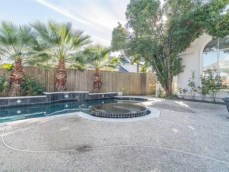 18007 Rock Branch Dr — Photo 15