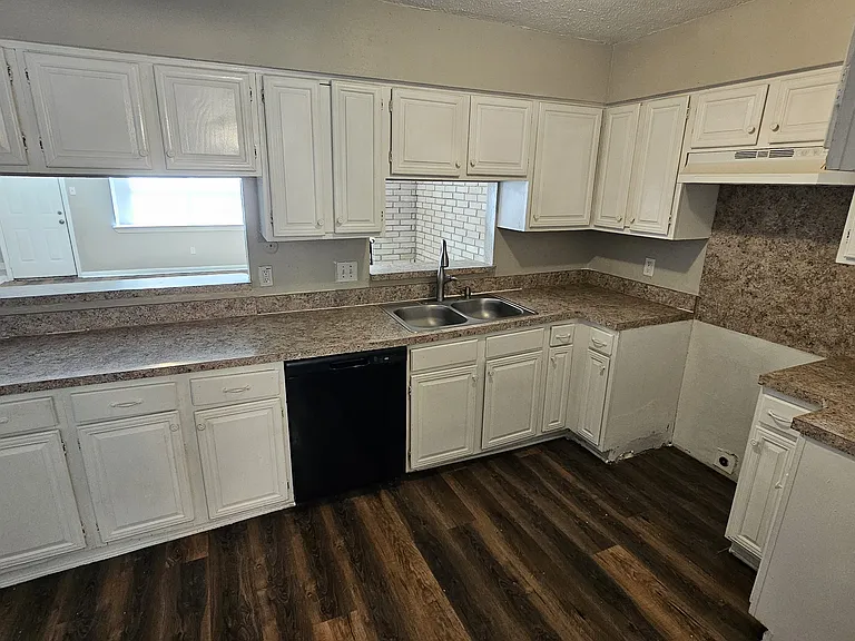 23915 Spring Fork Dr — Photo 8