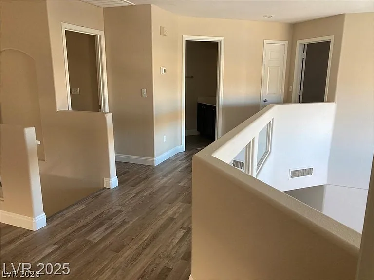 3120 Whispering Canyon Ct — Photo 17