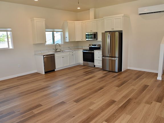 4th image of 6854 Birchwood St #1