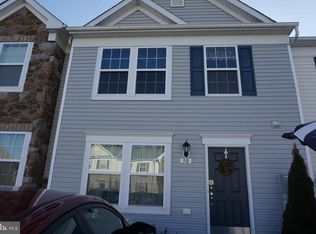 30 Fast View Dr, Martinsburg, WV 25404