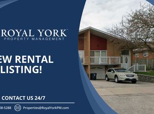 59 Bowhill Cres #1, Toronto, ON M2J 3S1