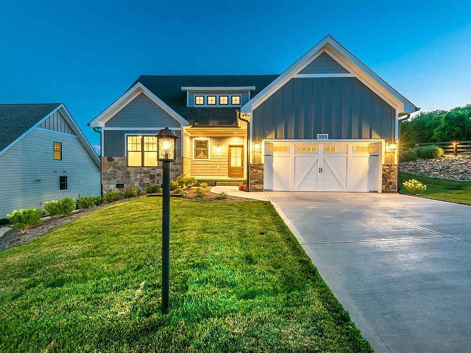 1st image of 555 Simmons Way