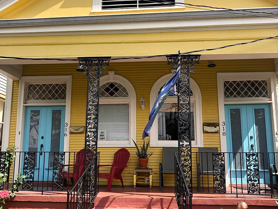 1st image of 316 S Clark St