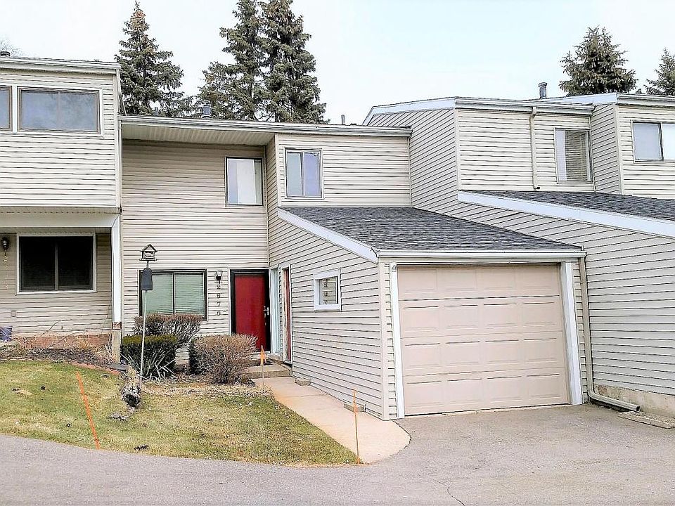 1st image of 2975 Chapshire Dr SE #53