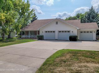 606 Bygland Rd SE, East Grand Forks, MN 56721