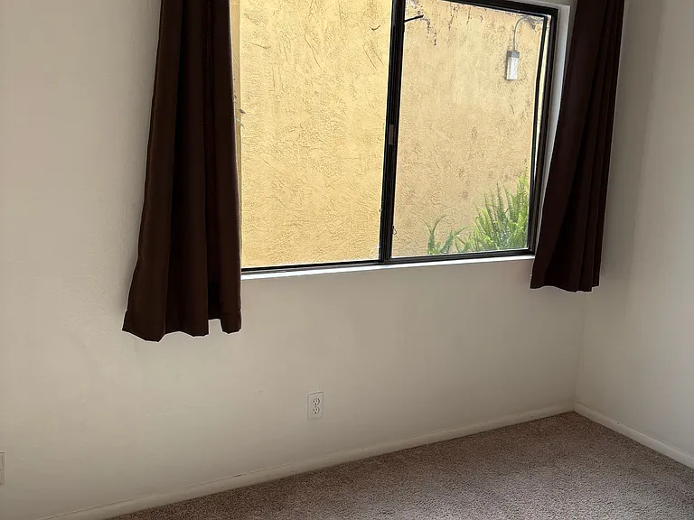 570 Peach St #26 — Photo 22