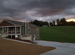 238 Tipton Hill Rd, Leicester, NC 28748