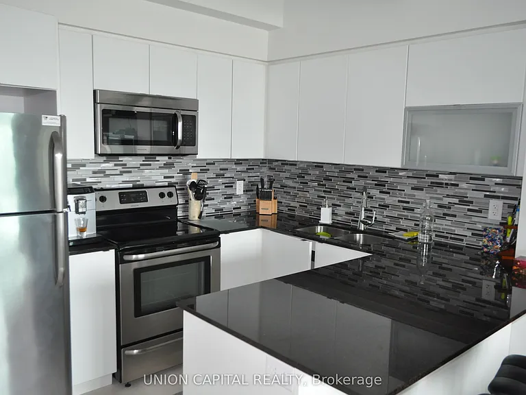 150 E Liberty St #1803 — Photo 5
