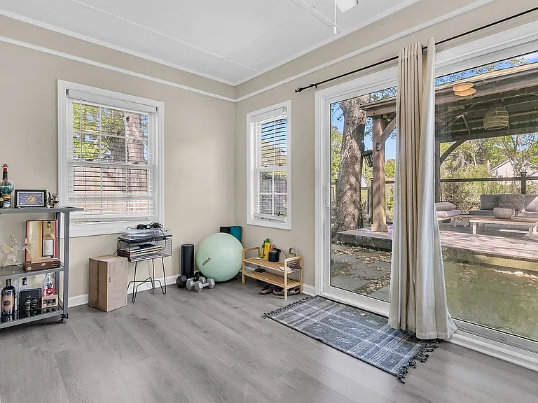 2045 Arundel Pl — Photo 25