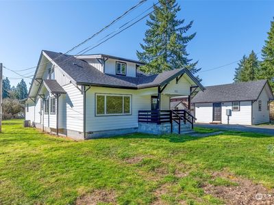 731 Pioneer Avenue NE, Castle Rock, WA, 98611