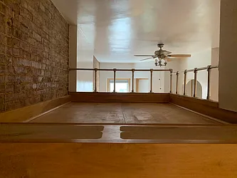 Rented by Salon Realty Corp