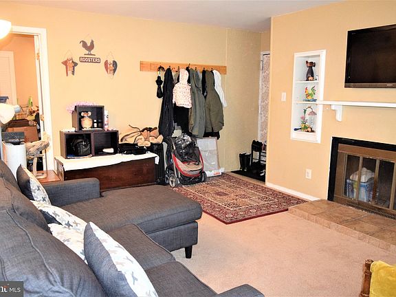 3rd image of 104 Duvall Ln #26