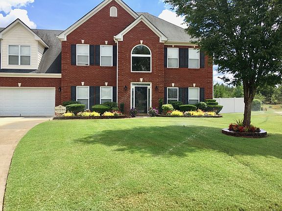 2nd image of 1000 Rowanshyre Cir