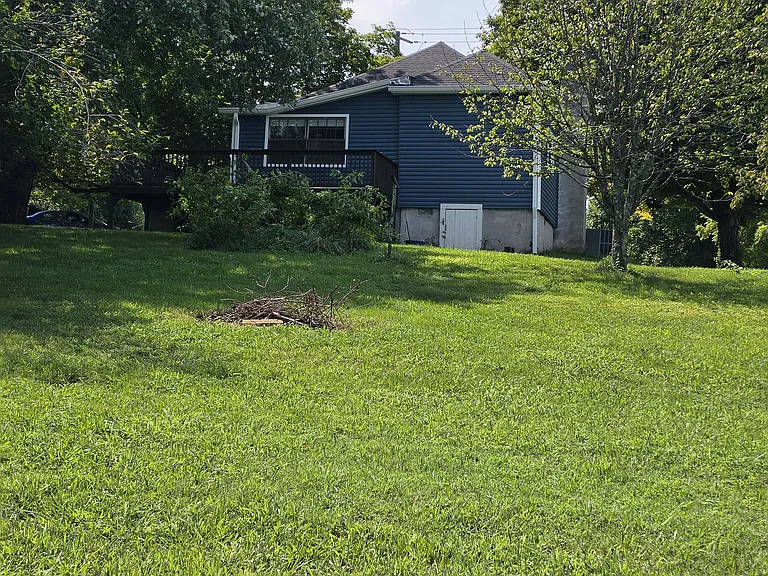 3500 Clear Springs Rd — Photo 3