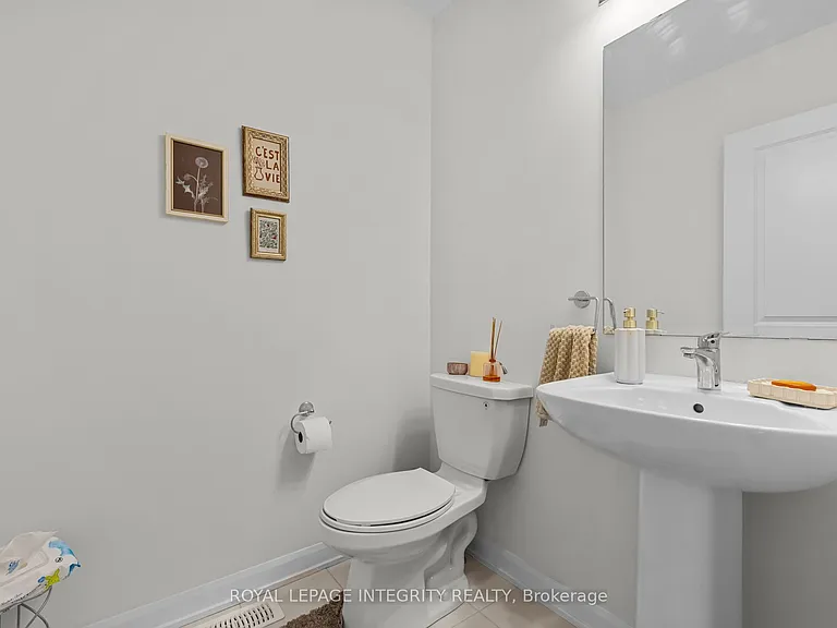 43 Finglas Ct — Photo 12